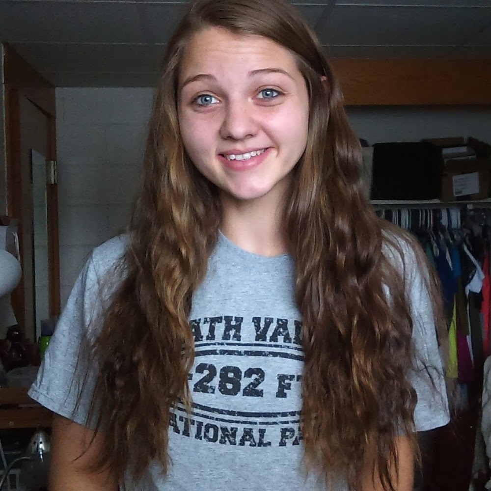 Meet your Posher, Elizabeth g